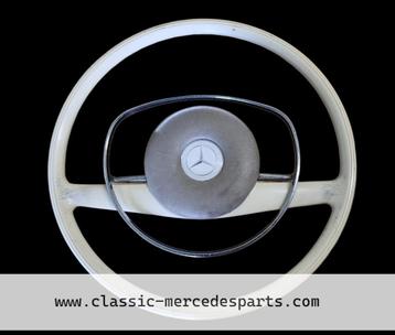 Stuurwiel Mercedes w108 / W114 / coupe wit met naaf beschikbaar voor biedingen