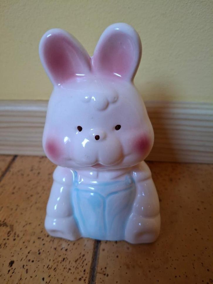 Spaarpot “Konijntje”, Verzamelen, Spaarpotten, Zo goed als nieuw, Dier, Steen, Aardewerk of Keramiek, Ophalen of Verzenden