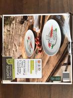 Pizza Bord 2x (33cm)   µf, Huis en Inrichting, Ophalen