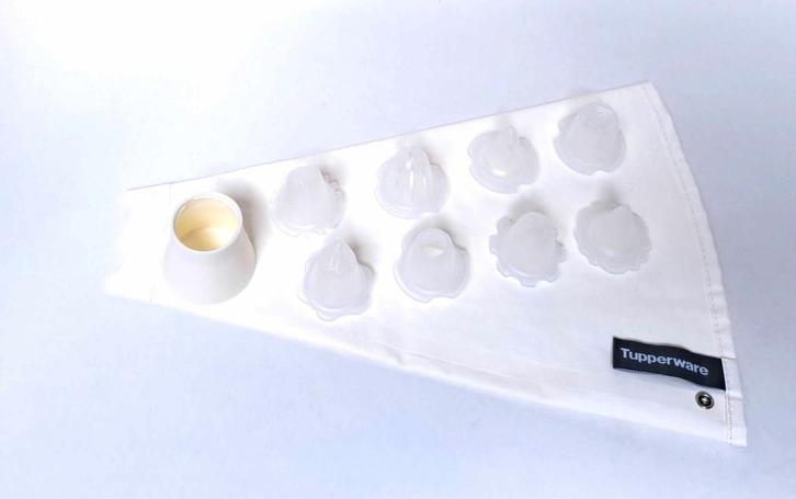 Tupperware™ « Poche Douille - 8 Décors Différents », Maison & Meubles, Cuisine| Tupperware, Neuf, Récipient ou Bol, Blanc, Enlèvement ou Envoi