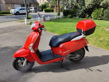 KYMCO LIKE 50 - 6000 km - B klasse - NIEUWSTAAT ! ! ! beschikbaar voor biedingen