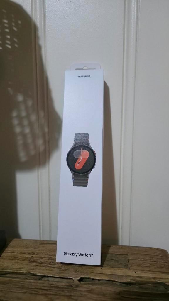 Nieuwe! samsung galaxy watch 7 40mm green, Handtassen en Accessoires, Smartwatches, Ophalen