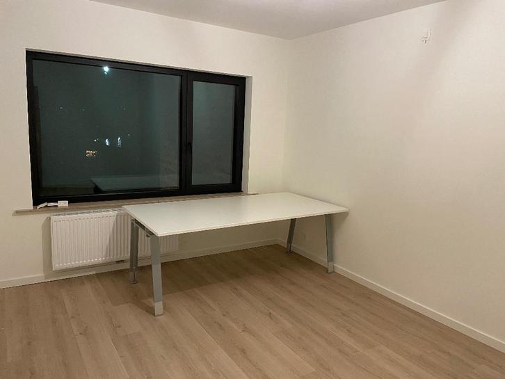 Konig & Neurath vergadertafel/bureau - groot, verstelbaar, Huis en Inrichting, Bureaus, Zo goed als nieuw, Bureau, In hoogte verstelbaar