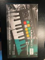 Novation Launchkey Mini MK2, Muziek en Instrumenten, Ophalen, Zo goed als nieuw