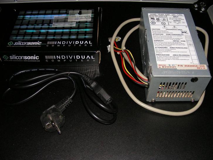 Amiga 600, Computers en Software, Vintage Computers, Verzenden