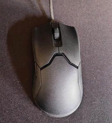 Razer Viper 8khz muis beschikbaar voor biedingen
