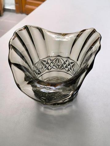 Schaal, art deco beschikbaar voor biedingen
