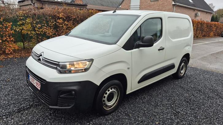 Citroen berlingo 1.5 hdi 2019 airco 130 000km, Auto's, Bestelwagens en Lichte vracht, Particulier, Citroën, Euro 6, Ophalen of Verzenden