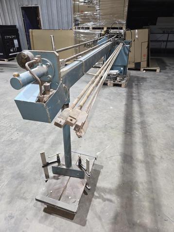 Buizenplooi machine met doorn beschikbaar voor biedingen