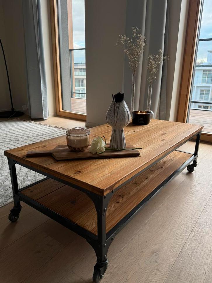 Eiken salontafel op Wielen - Maisons du Monde, Huis en Inrichting, Tafels | Salontafels, Zo goed als nieuw, Metaal, Ophalen