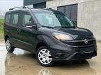 FIAT DOBLO 1.4 T-Jet Euro 6d/ 120pk / NAVI/ CAM/CARPLAY/PDC, Auto's, Fiat, Parkeersensor, 4 cilinders, Zwart, Bedrijf