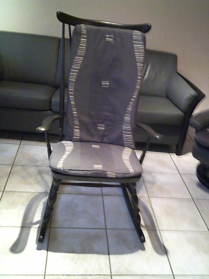 Schommelstoel, Huis en Inrichting, Stoelen, Zo goed als nieuw, Ophalen of Verzenden