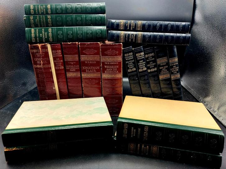 19 oude romans, Boeken, Romans, Ophalen