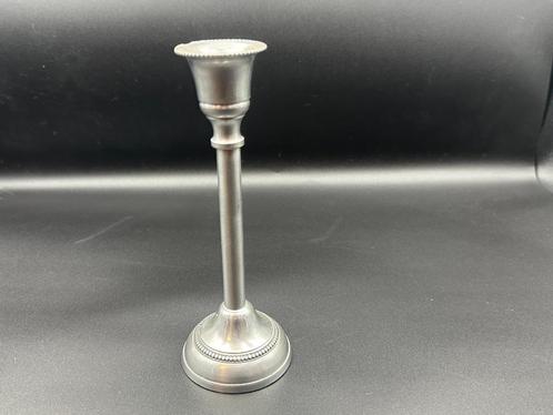 Vintage Antieke Kandelaar – 18 cm Hoog, Antiek en Kunst, Antiek | Kandelaars, Overige materialen, Ophalen of Verzenden