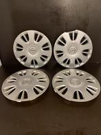 4 Opel corsa Astra combo meriva 15" wieldoppen, Gebruikt