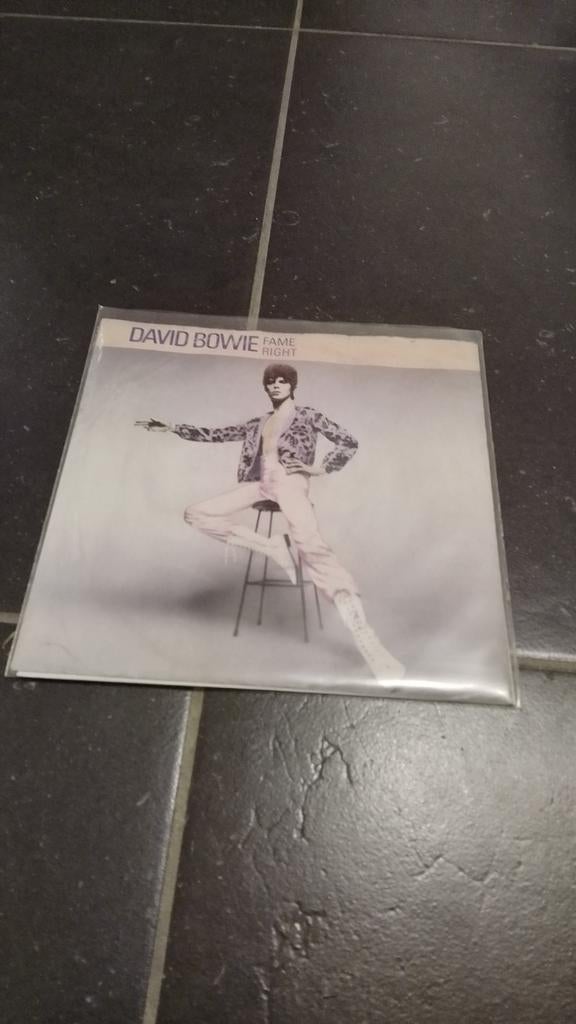 David Bowie - Fame/Droite, CD & DVD, Vinyles | Rock, Comme neuf, Enlèvement ou Envoi