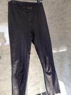 Zwart lederen broek voor dames, Kleding | Dames, Broeken en Pantalons, Maat 38/40 (M), Zwart, Ophalen of Verzenden, Zo goed als nieuw