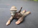 Belgische soldaat WO1 met gasmasker kruipend mooi figuur., Ophalen of Verzenden