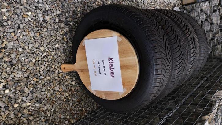 PNEUS 4 saisons + CHAINES, Autos : Pièces & Accessoires, Pneus & Jantes, Pneu(s), 4 Saisons, 16 pouces, 195 mm, Véhicule de tourisme