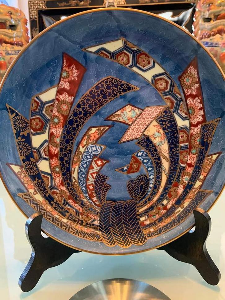 IMARI  WONDERFUL COLLECTION AROUND 20 PIECES VINTAGES ITEMS, Antiek en Kunst, Antiek | Porselein, Ophalen