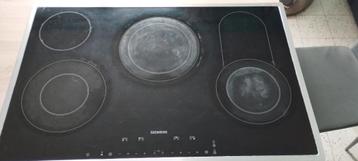 Plaque de cuisson vitro céramique