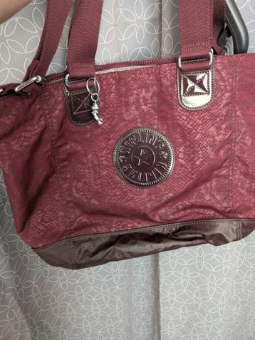 Sac a bandoulière Kipling parfait état comme neuf car pas ut beschikbaar voor biedingen