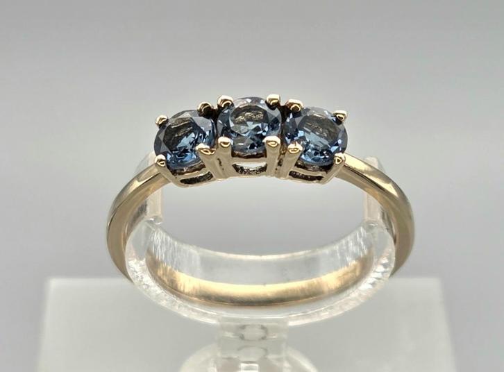 Gouden Vintage ring met edelstenen toermalijn. 2025/714, Handtassen en Accessoires, Ringen, Zo goed als nieuw, Dame, 17 tot 18