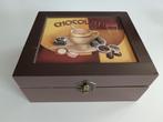 Houten kistje met sluiting + Mooie 'chocolade' decoratie, Antiek en Kunst, Ophalen