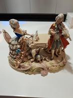 Porcelein beeld met muziekspelers, Ophalen of Verzenden, Gebruikt, Fantasy
