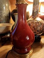 Vase lampe rouge style chinois sang de boeuf couleur sang du, Maison & Meubles, Comme neuf, Enlèvement ou Envoi