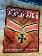 German Insignia of World War II, Livres, Comme neuf, Enlèvement ou Envoi