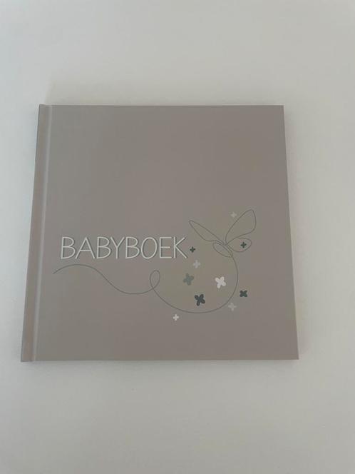 Babyboek “You are my happy”, Boeken, Kinderboeken | Baby's en Peuters, Zo goed als nieuw, Ophalen