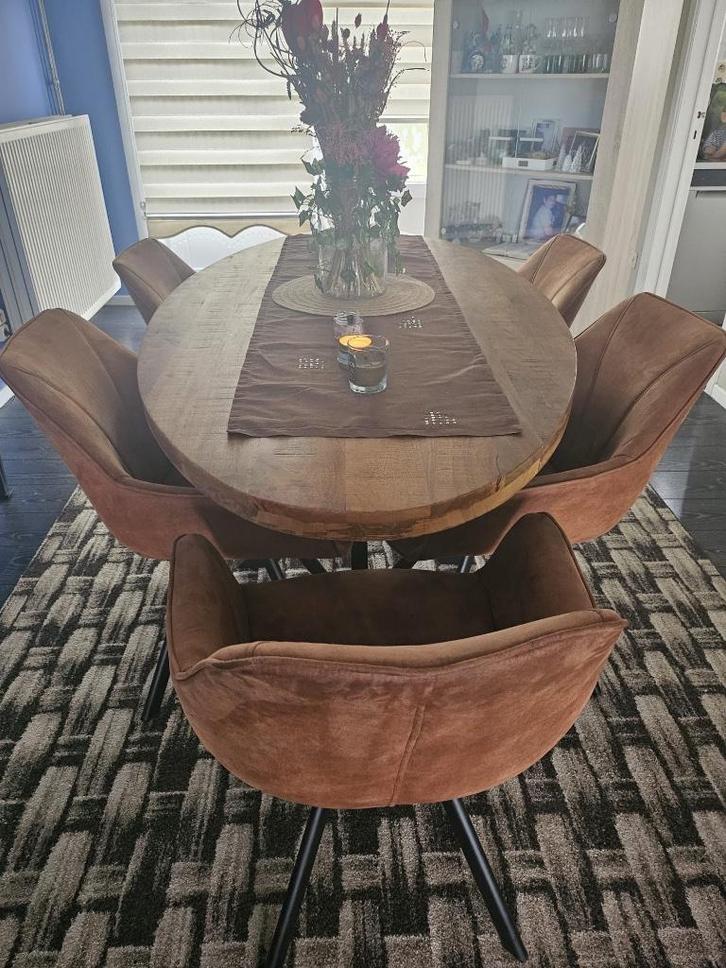 Houten eettafel met metalen poten en 5 stoelen, Huis en Inrichting, Tafels | Eettafels, Nieuw, 50 tot 100 cm, 100 tot 150 cm, Vijf personen of meer