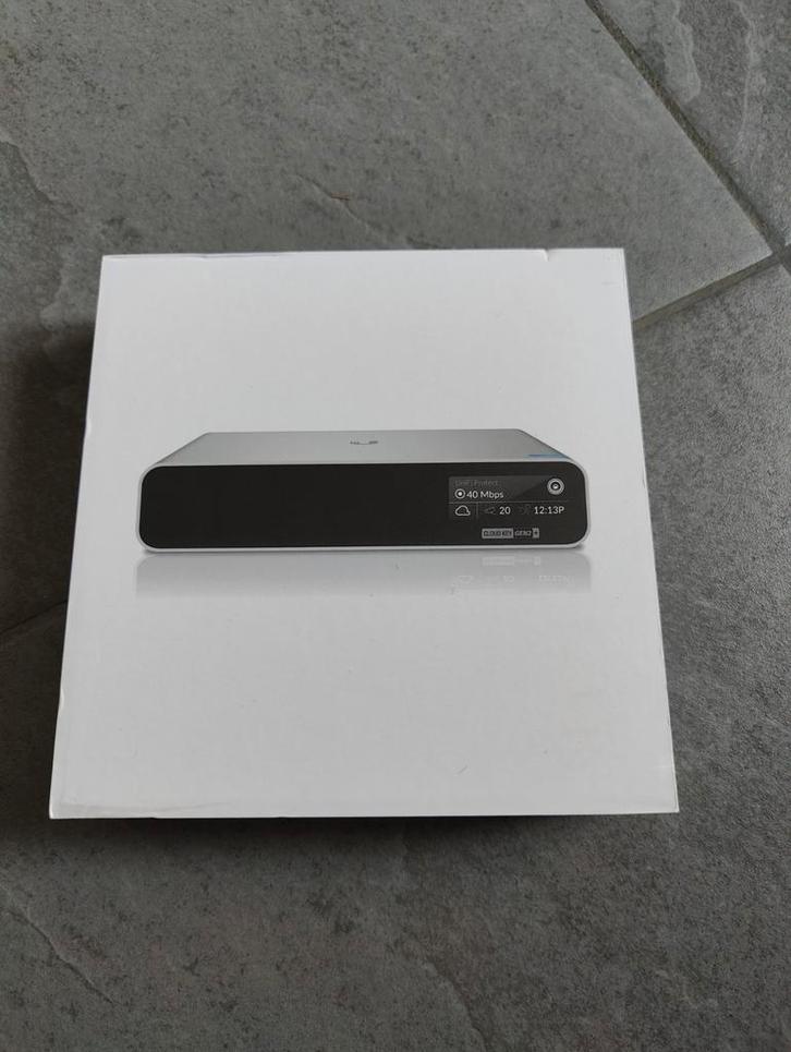 Ubiquiti UniFi Cloud Key Gen2 Plus, Computers en Software, USB Sticks, Zo goed als nieuw, 1 TB, Ophalen