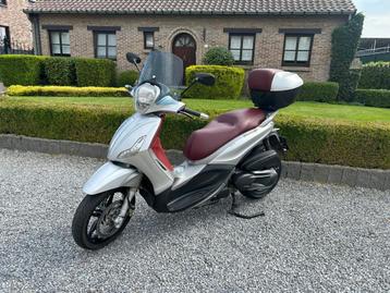 Piaggio Beverly 350 beschikbaar voor biedingen