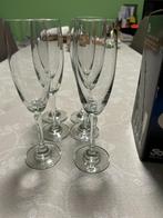 6 Champagne glazen nog nieuw, Ophalen of Verzenden, Nieuw, Glas, Glas of Glazen