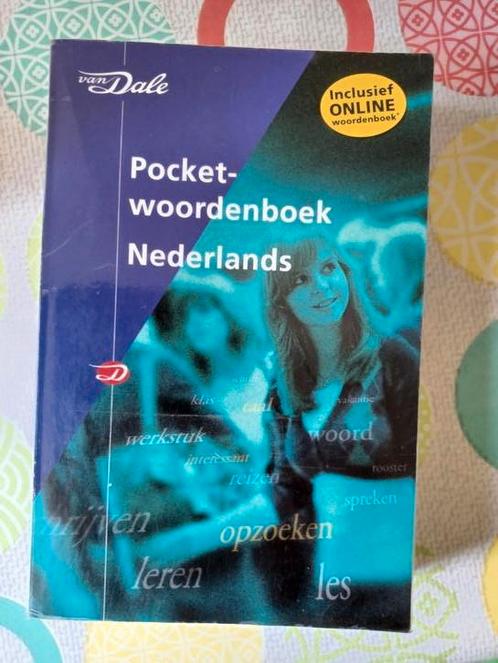 Van Dale Pocketwoordenboek Nederlands, Boeken, Woordenboeken, Zo goed als nieuw, Nederlands, Van Dale, Ophalen of Verzenden