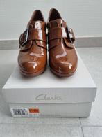 Chaussures rétro Cognac - Clarks - taille 39, Comme neuf, Brun, Enlèvement ou Envoi, Clarks