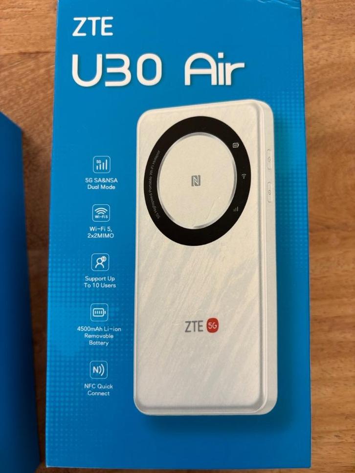 Modem / Routeur ZTE 5G mobile WiFi U30, Computers en Software, Routers en Modems, Zo goed als nieuw, Router met modem, Ophalen of Verzenden