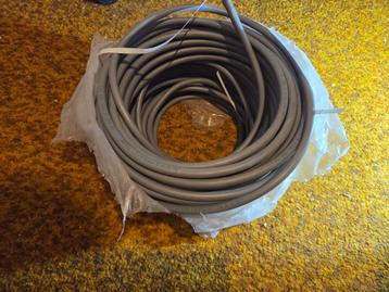 Câble d'installation XVB 5G2.5mm²   60M beschikbaar voor biedingen