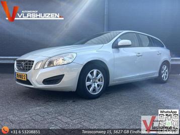 Volvo V60 2.0 D3 Kinetic Automaat | Leder | Climate | Cruise beschikbaar voor biedingen