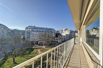 Appartement te huur in Ixelles, 2 slpks beschikbaar voor biedingen