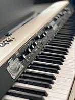 Korg SV-2S 88 stage piano, Muziek en Instrumenten, Piano, Zo goed als nieuw, Ophalen