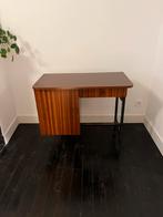 Vintage bureau, Huis en Inrichting, Ophalen, Gebruikt, Bureau