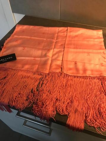 prachtige nieuwe sjaal Marciano By Guess, Neuf, Taille 46/48 (XL) ou plus grande, Enlèvement ou Envoi, Écharpe