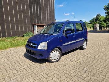 Opel Agila 1.2i van 2004, weinig kms, airco beschikbaar voor biedingen