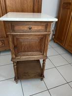 table de chevet, 70 cm ou plus, Moins de 45 cm, Enlèvement, Utilisé