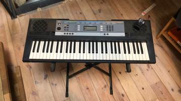 Clavier Yamaha YPT 240, Musique & Instruments, Claviers, Enlèvement ou Envoi, Comme neuf, Yamaha