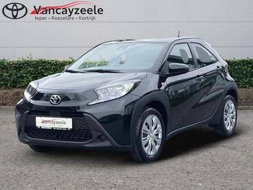 Toyota Aygo X play+cam+DAB+applecarplay&andr  beschikbaar voor biedingen