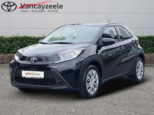 Toyota Aygo X play+cam+DAB+applecarplay&andr, Auto's, Toyota, Aygo, Adaptive Cruise Control, Airbags, Airconditioning, Bluetooth